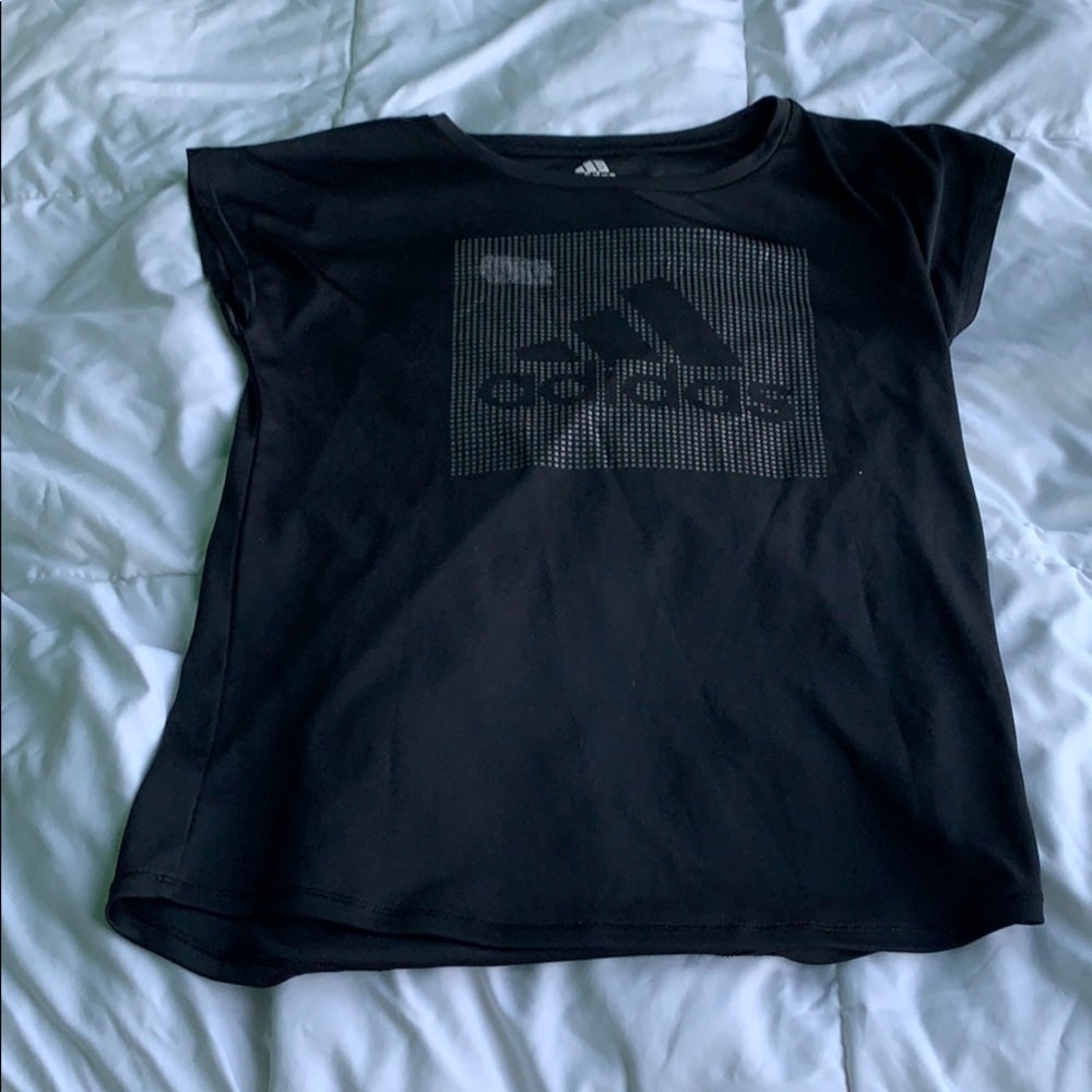 Girls black adidas tee shirt size L